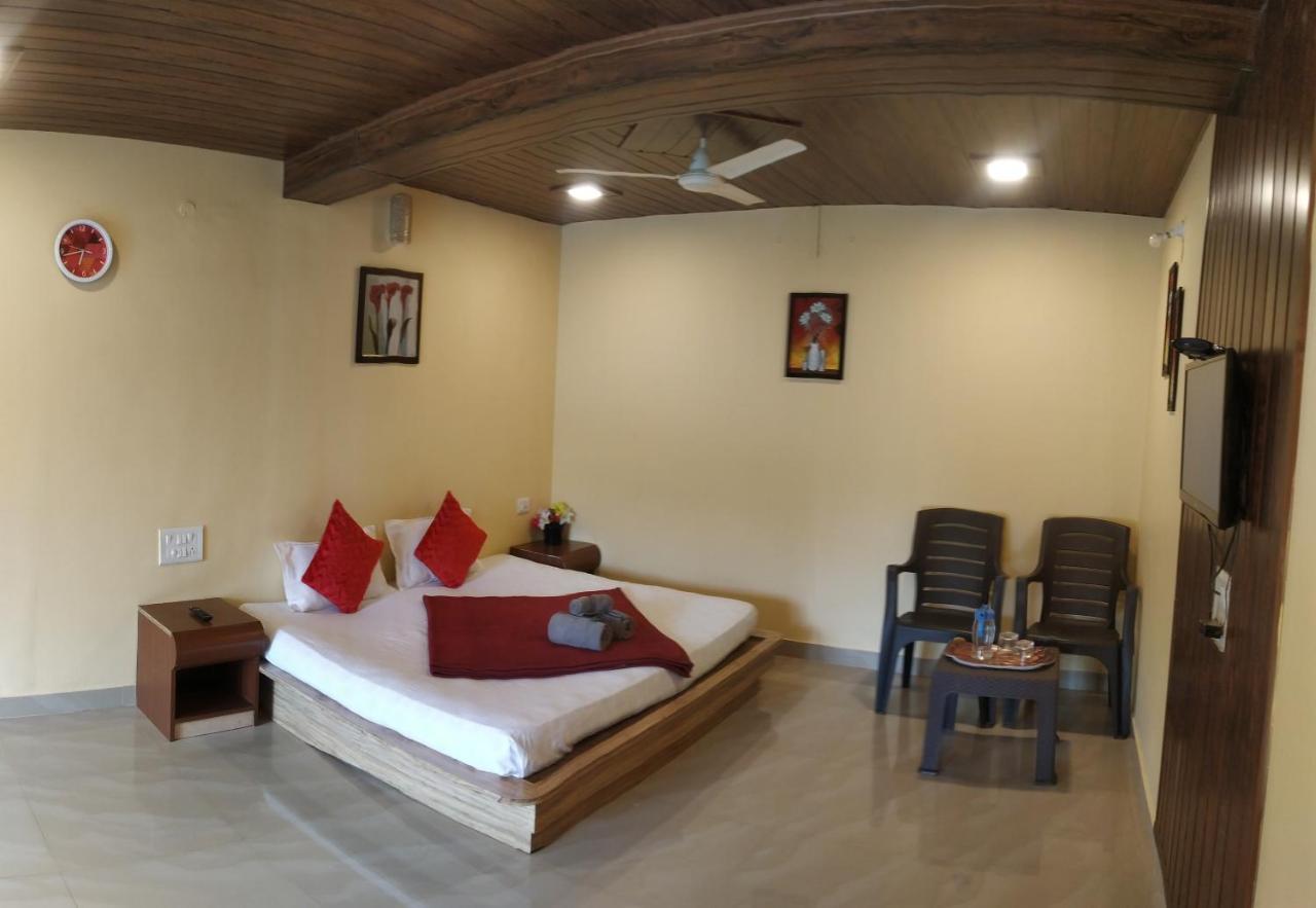 Bluebell Residency Hotel Mahābaleshwar Kültér fotó