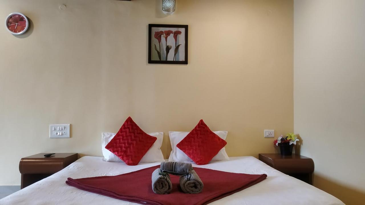 Bluebell Residency Hotel Mahābaleshwar Kültér fotó