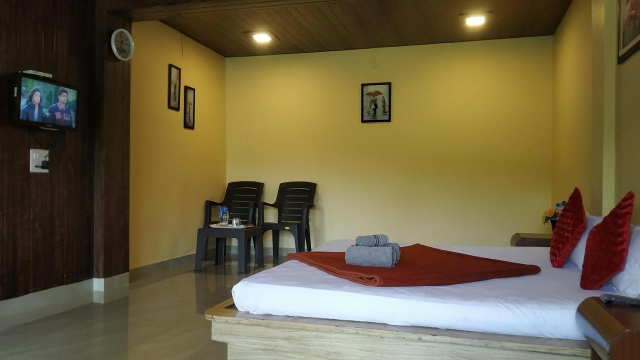 Bluebell Residency Hotel Mahābaleshwar Kültér fotó